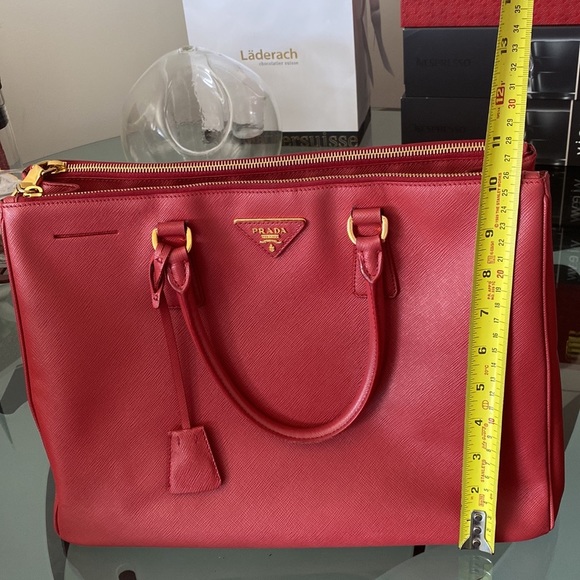 PRADA Saffiano Lux Large Galleria Double Zip Tote - Picture 13 of 14